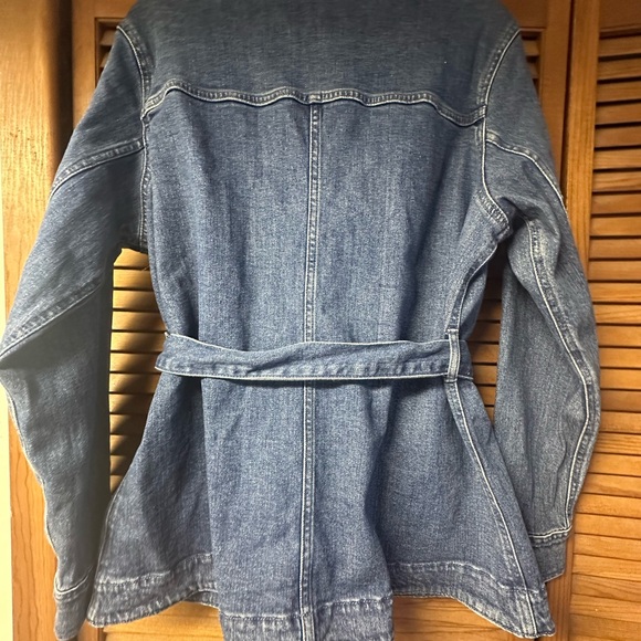 Vintage Old Navy Dark Wash Denim Blue Jean Belted Barn Jacket Size Large EUC - Picture 6 of 8